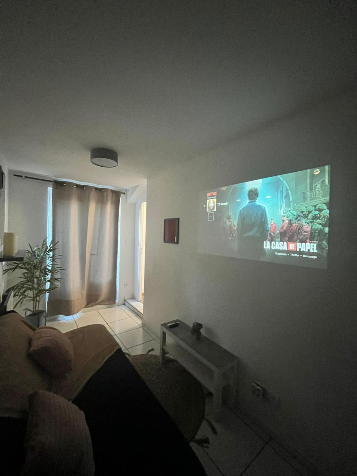 Le Petit Refuge 28m2 2 Personnes Avec Exterieur