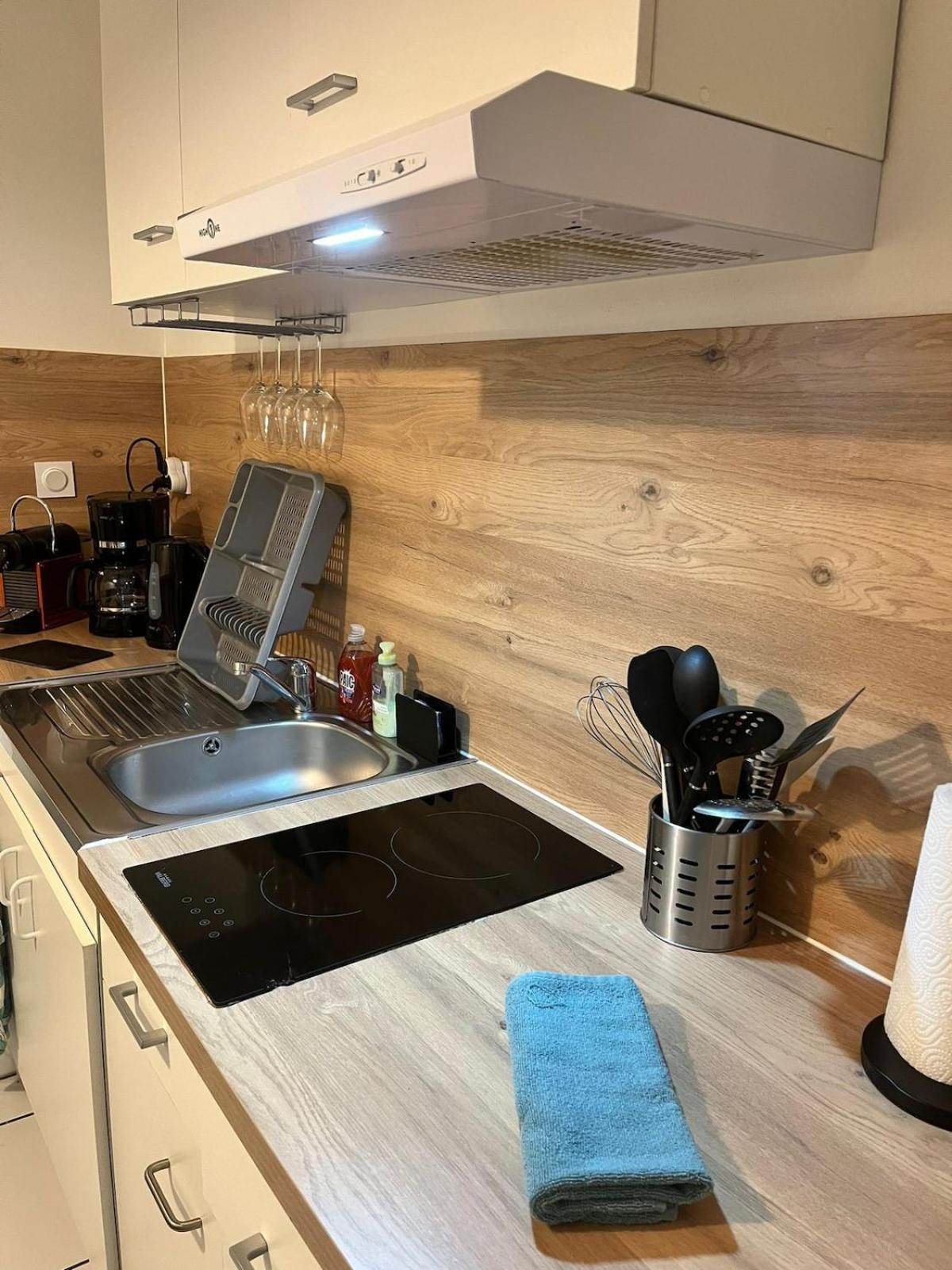 Le Petit Refuge 28m2 2 Personnes Avec Exterieur